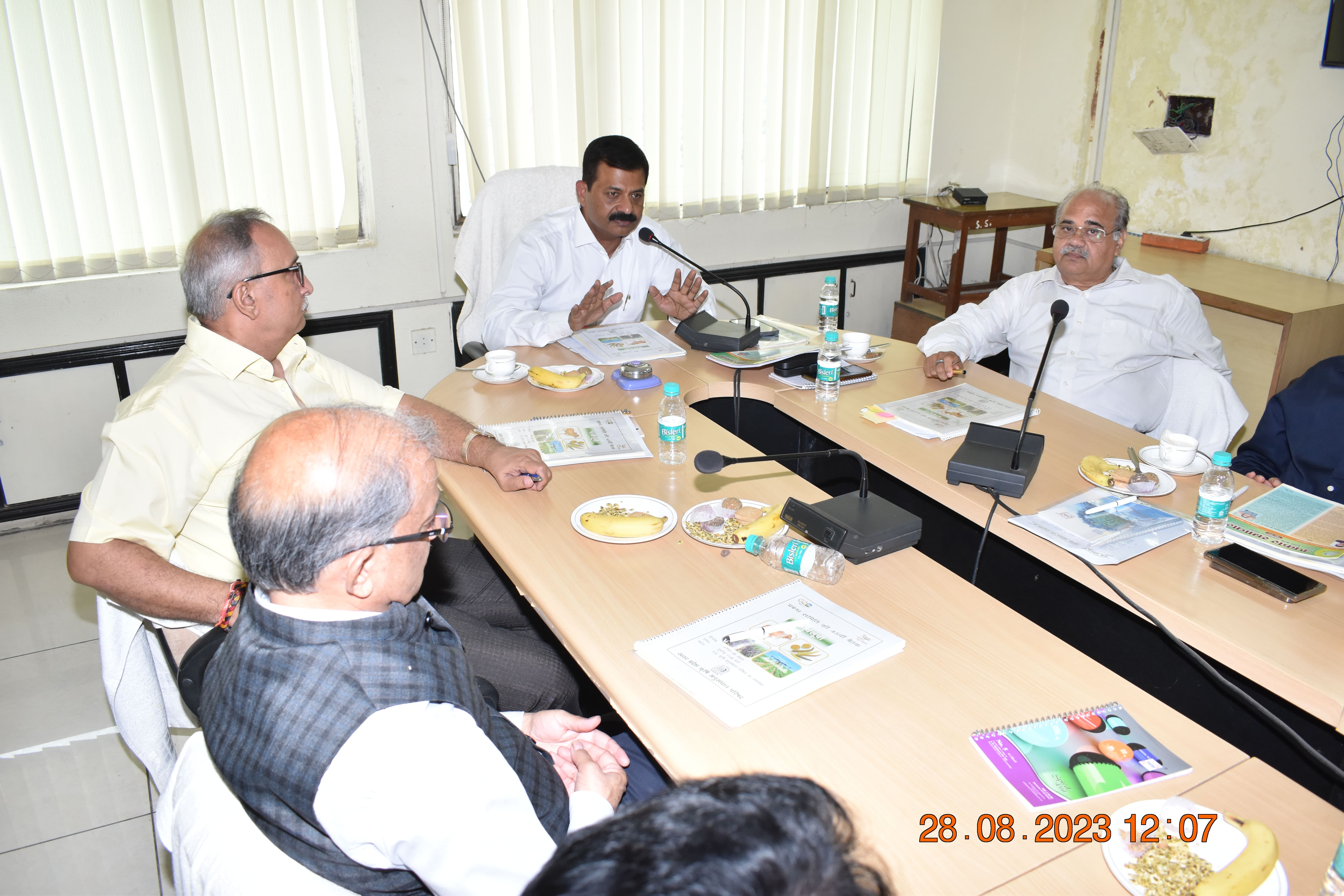 उपकार की मा. प्रबन्ध समिति की 45वीं बैठक दिनांक 28 अगस्त, 2023 को मा. अध्यक्ष, उपकार की अध्यक्षता में उपकार सभाकक्ष में सम्पन्न हुई।